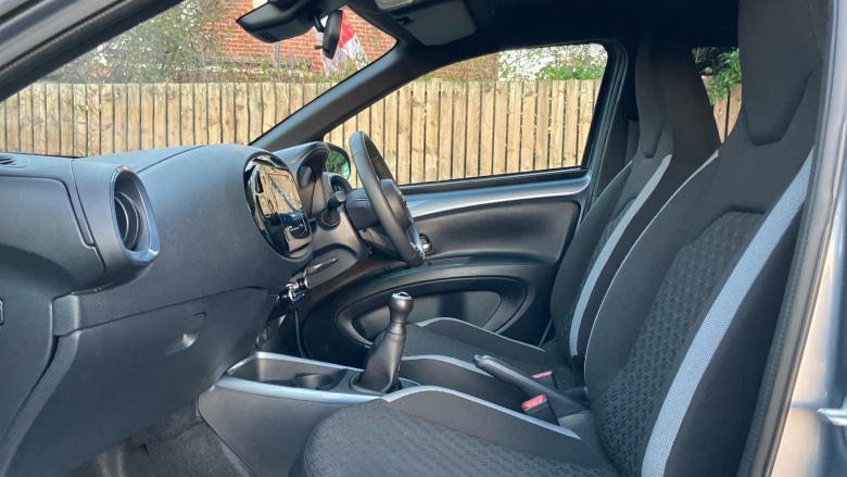 Toyota Aygo X 1.0 VVT-i Edge 5dr Petrol Hatchback